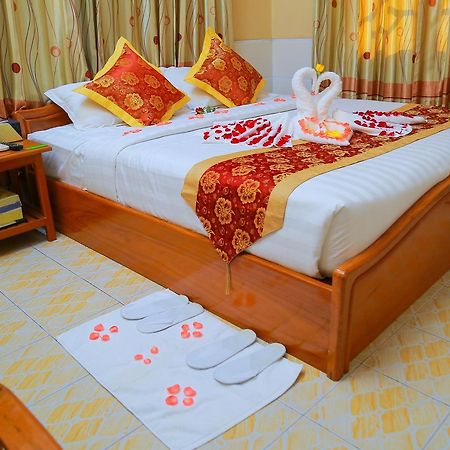 Hotel Shwe Pyi Tan Mandalaj Kültér fotó