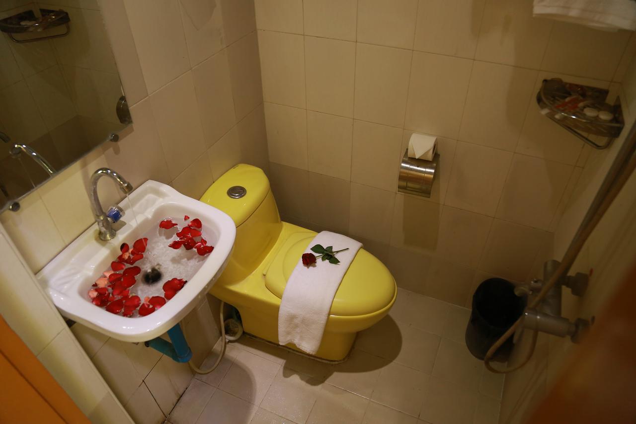 Hotel Shwe Pyi Tan Mandalaj Kültér fotó