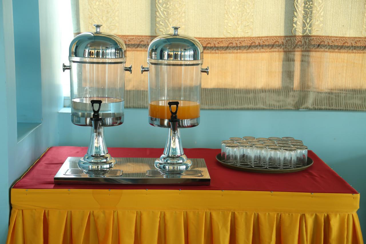 Hotel Shwe Pyi Tan Mandalaj Kültér fotó