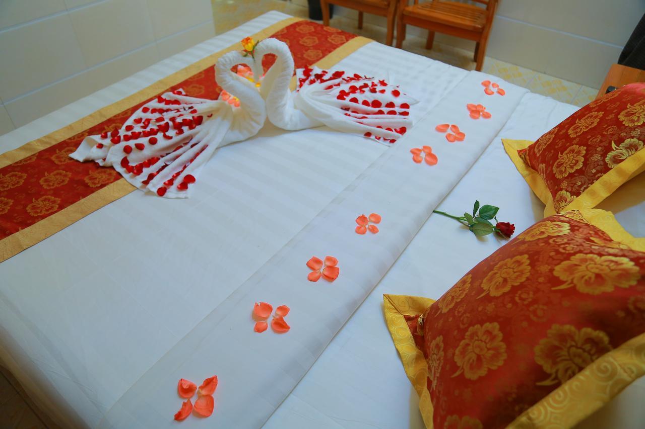 Hotel Shwe Pyi Tan Mandalaj Kültér fotó
